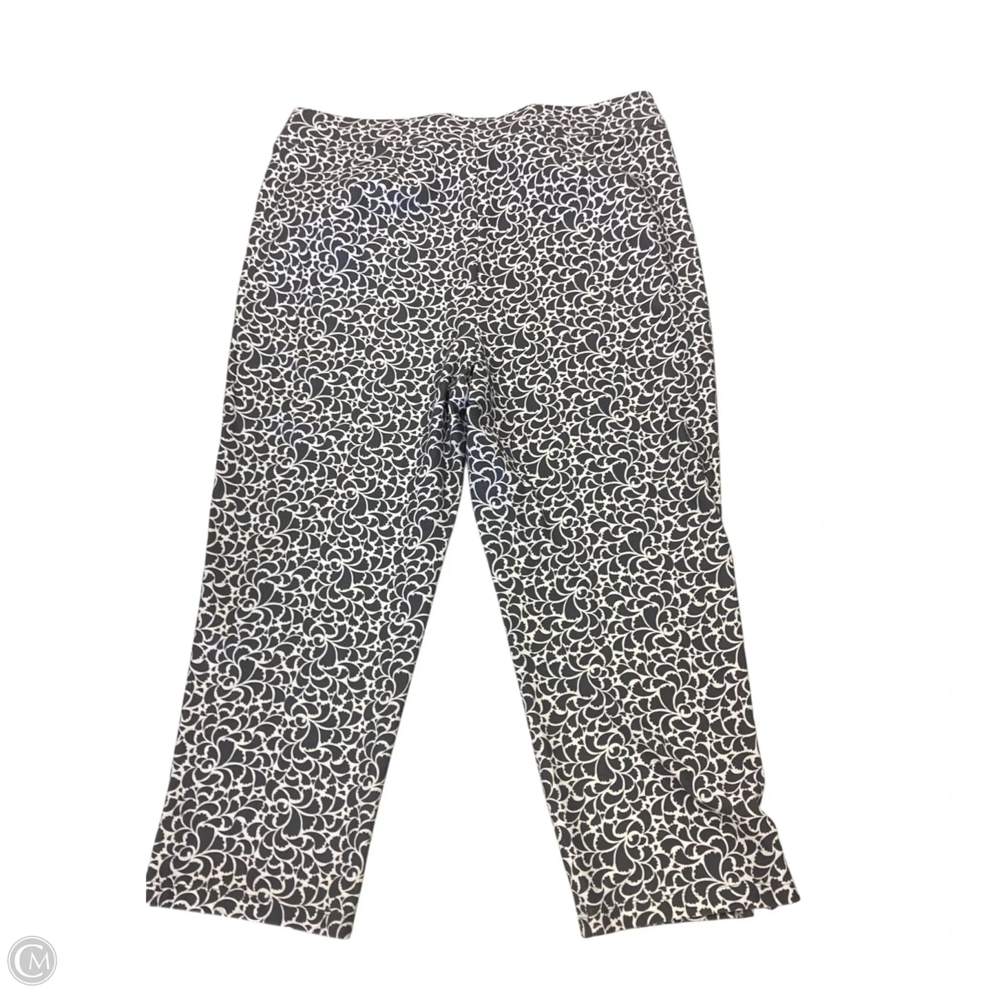 Capris By Chicos In Grey & White, Size: L