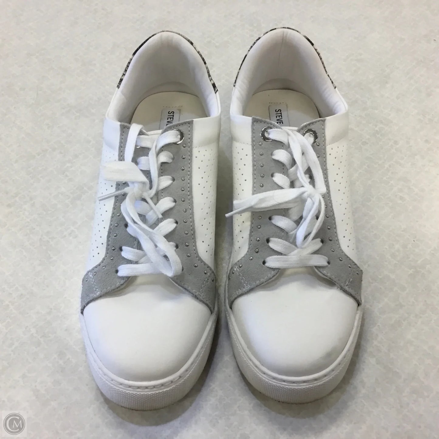 Shoes Athletic By Steve Madden In White, Size: 10