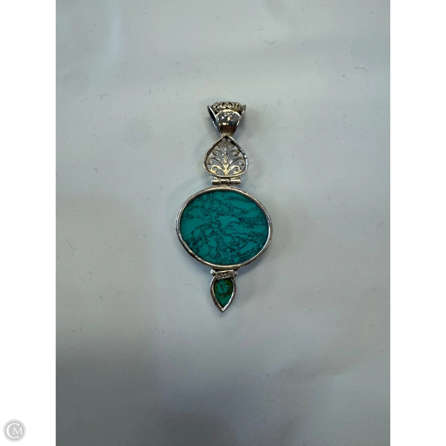 Necklace Pendant By Clothes Mentor