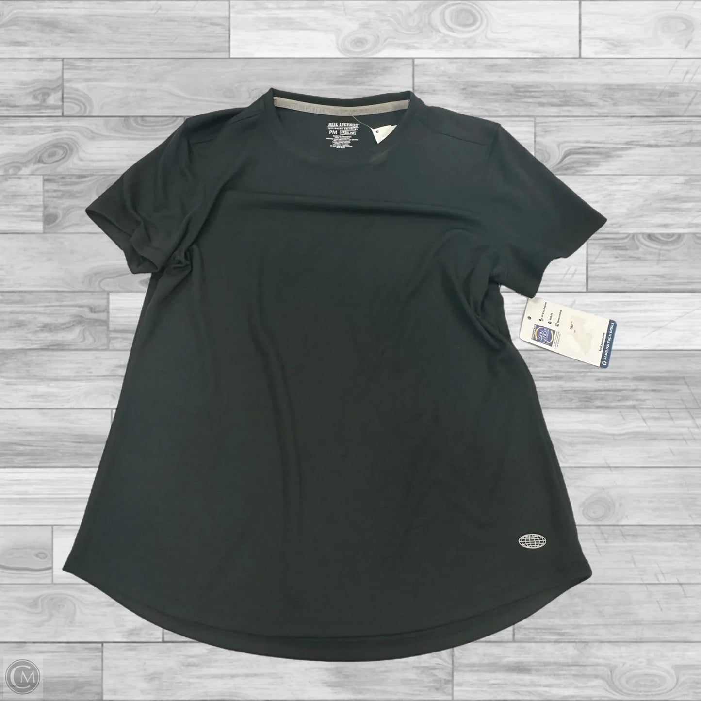 Top Short Sleeve By Reel Legends In Black, Size: Mp