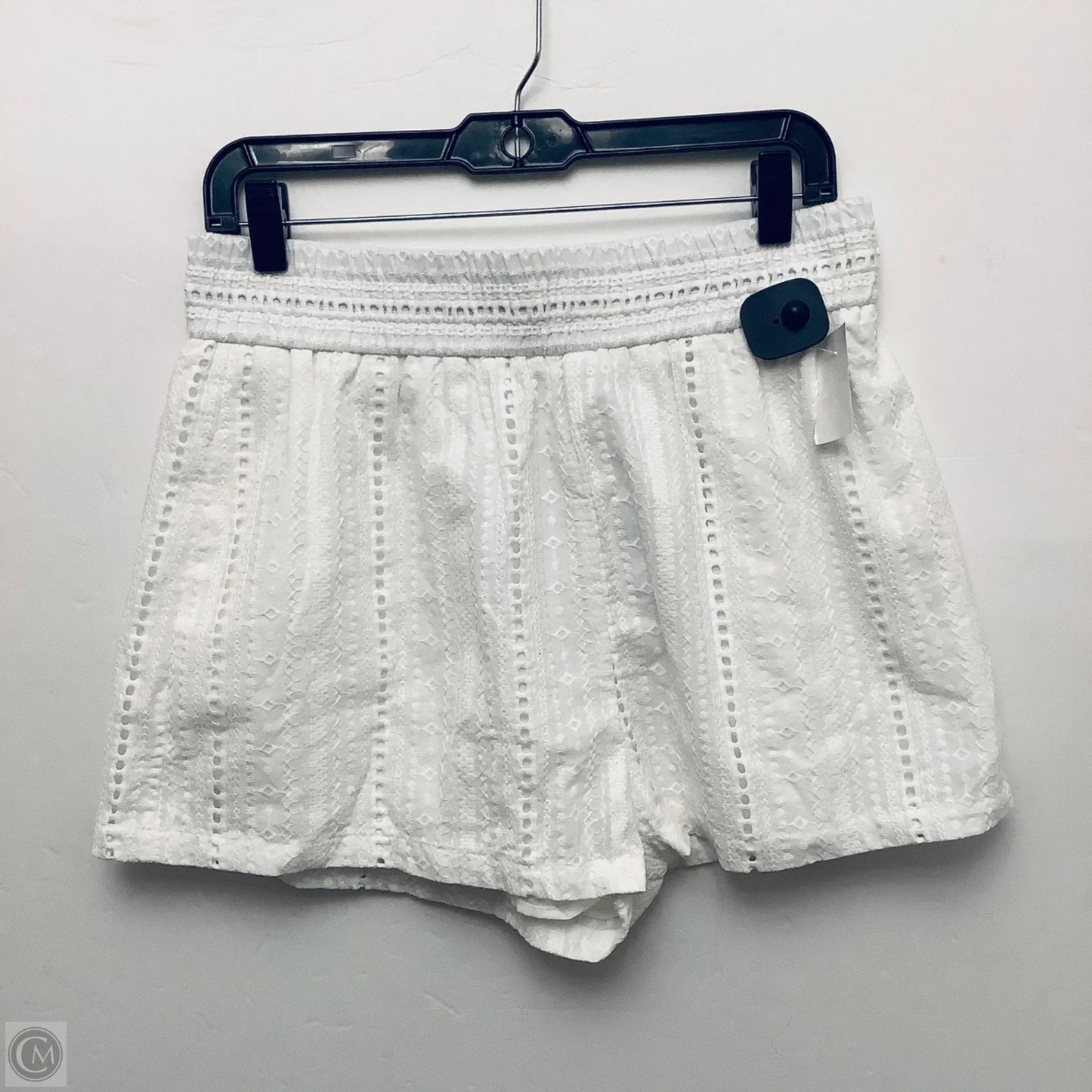 Shorts By Zara In White, Size: L