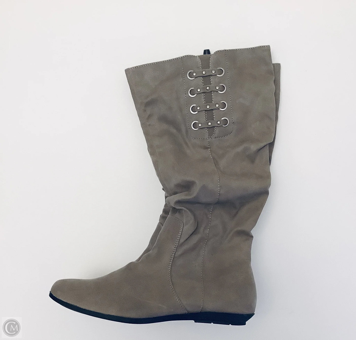 Boots Mid-calf Flats By White Mountain Size: 10