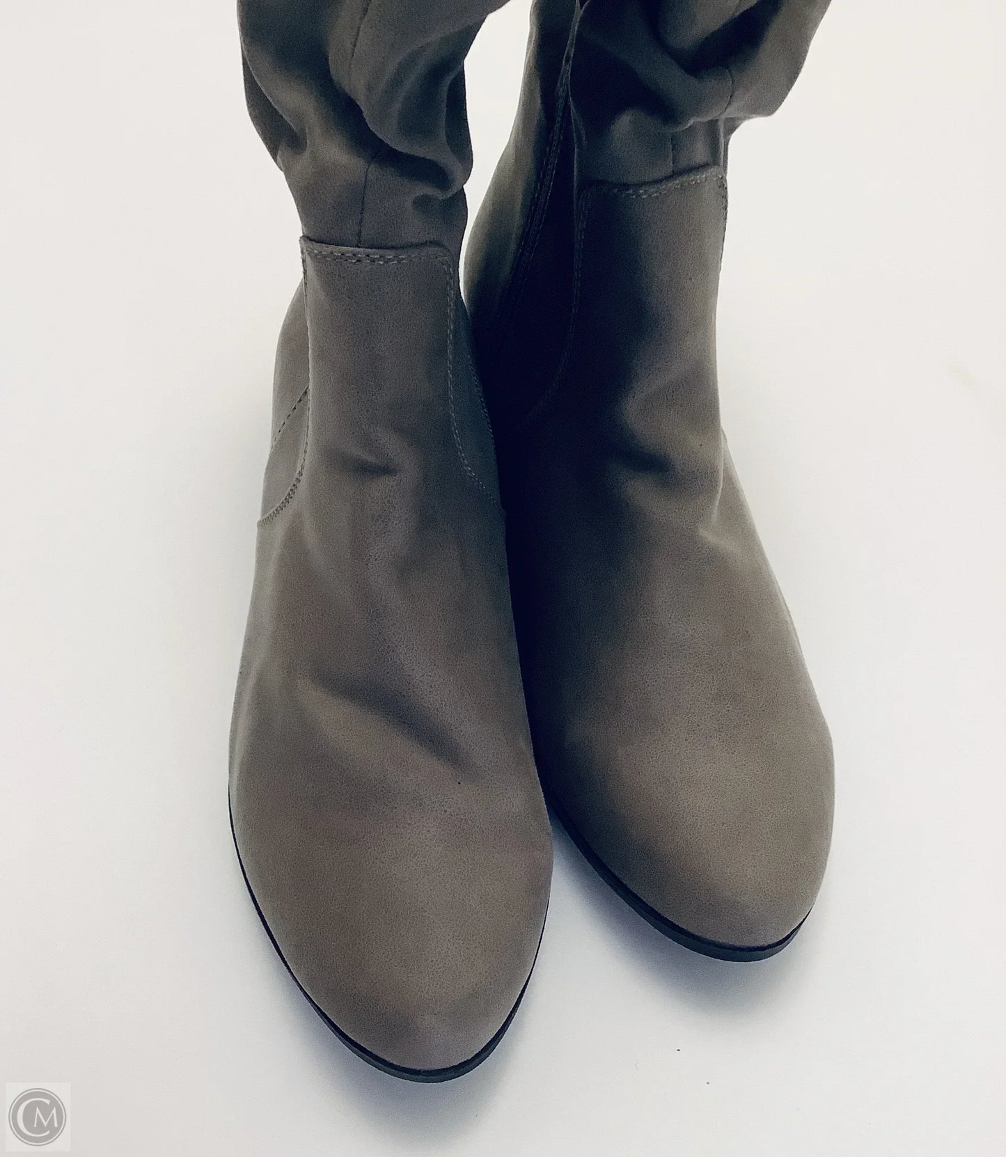 Boots Mid-calf Flats By White Mountain Size: 10