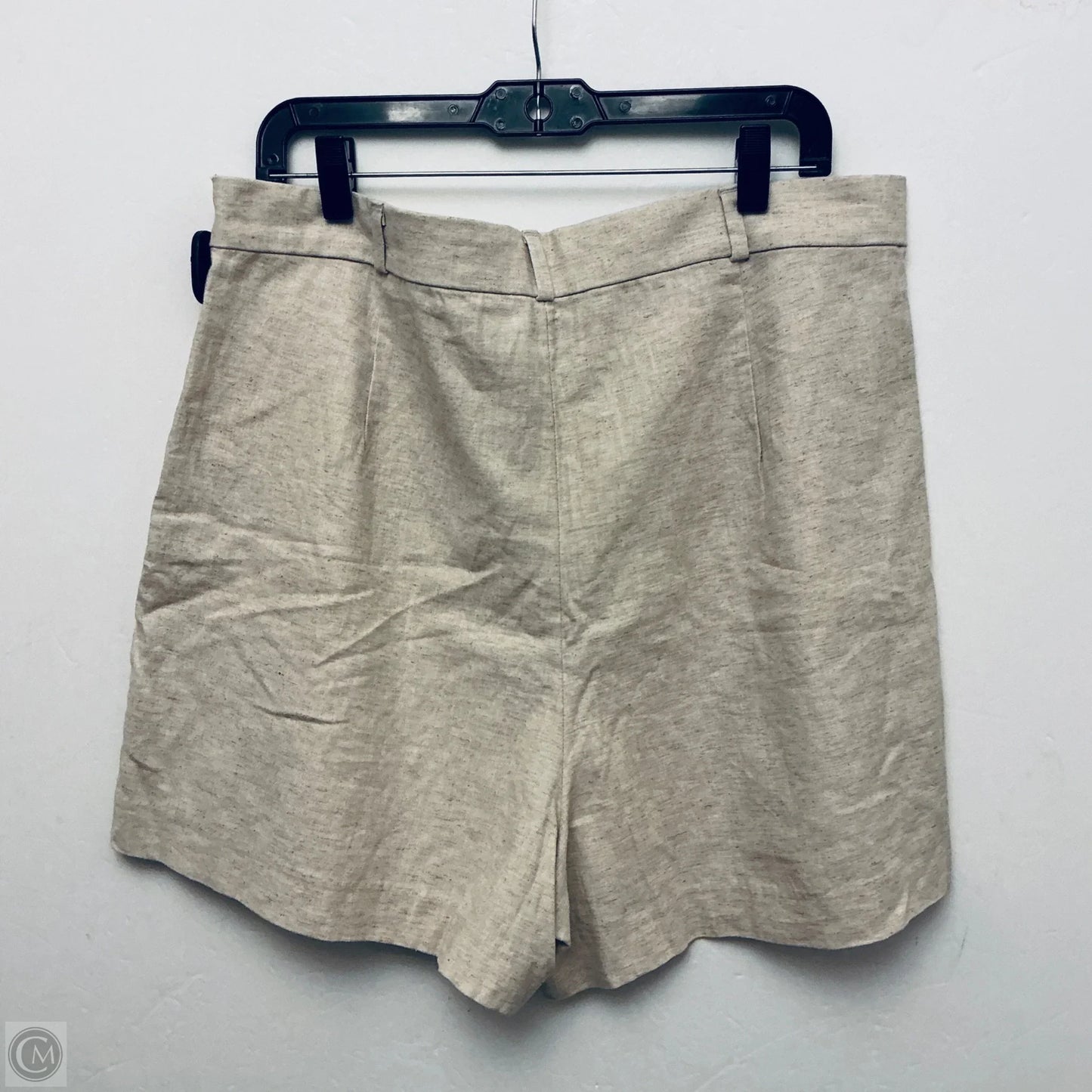 Shorts By Banana Republic In Tan, Size: 16