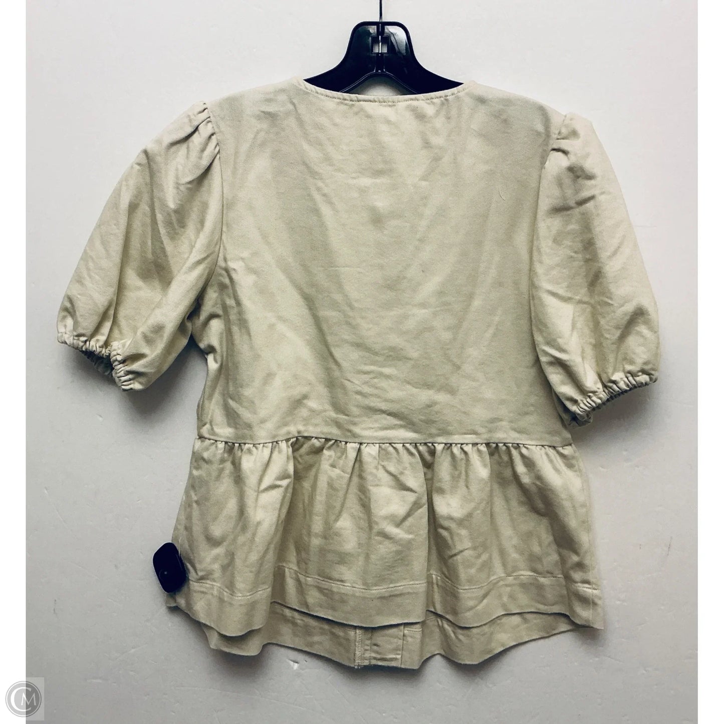 Top Short Sleeve By Crown And Ivy In Cream, Size: S