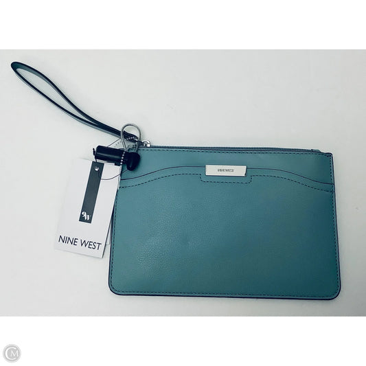 Wristlet By Nine West, Size: Medium