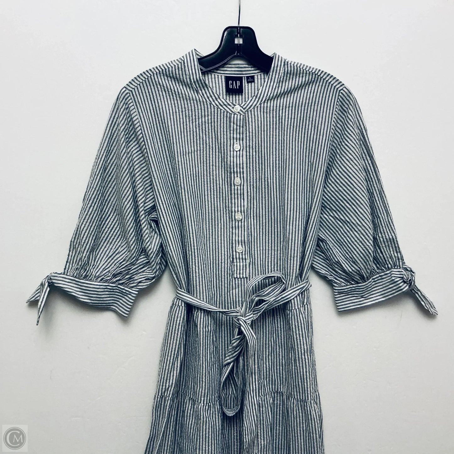 Dress Casual Short By Gap In Striped Pattern, Size: L