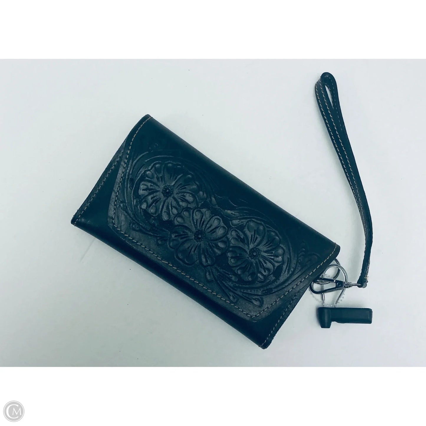 Wallet By Clothes Mentor, Size: Large