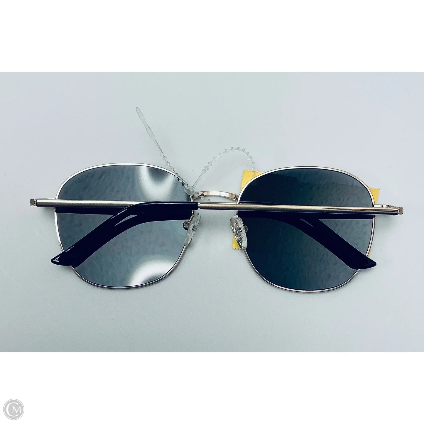 Sunglasses By Quay, Size: