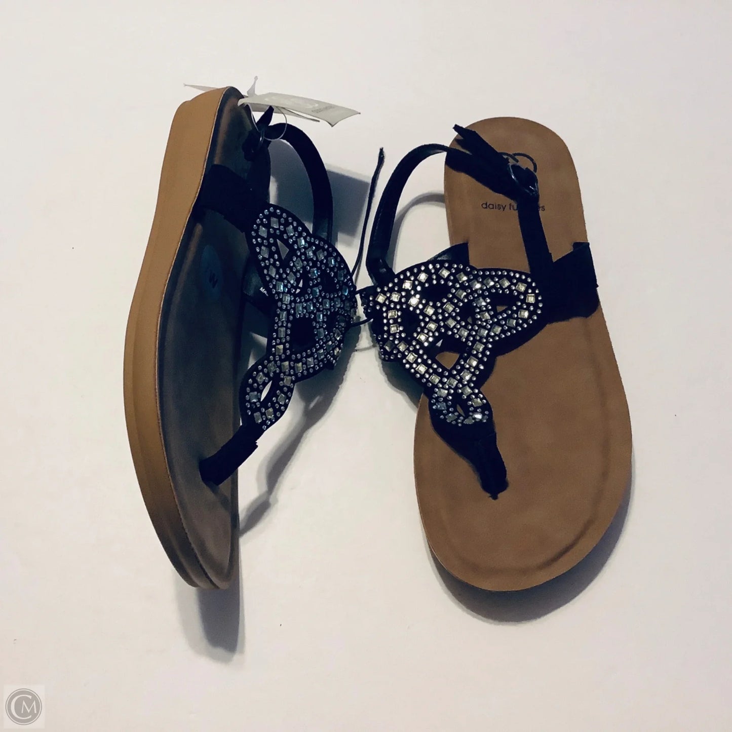 Sandals Flats By Daisy Fuentes In Black, Size: 7.5