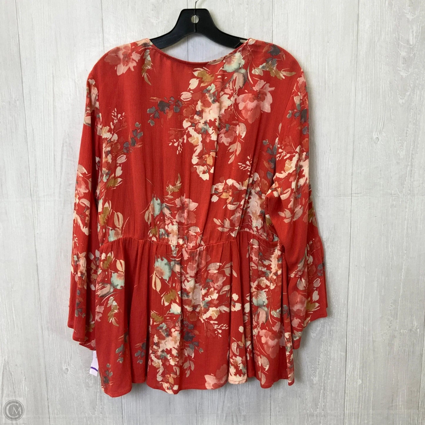 Top Long Sleeve By Torrid In Coral, Size: 1x