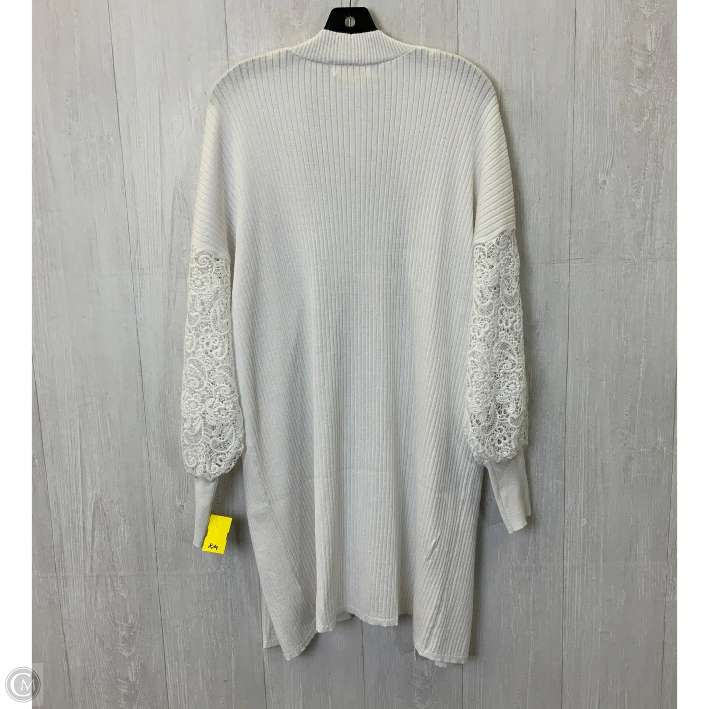 Cardigan By Clothes Mentor In White, Size: Xl