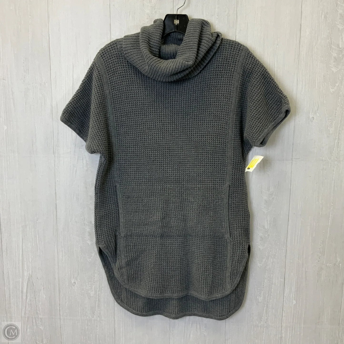 Sweater Designer By Ugg In Grey, Size: M