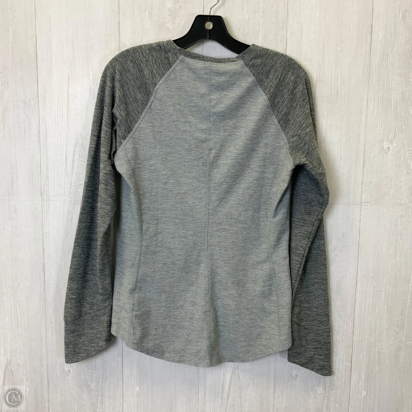 Athletic Top Long Sleeve Crewneck By The North Face In Grey, Size: M