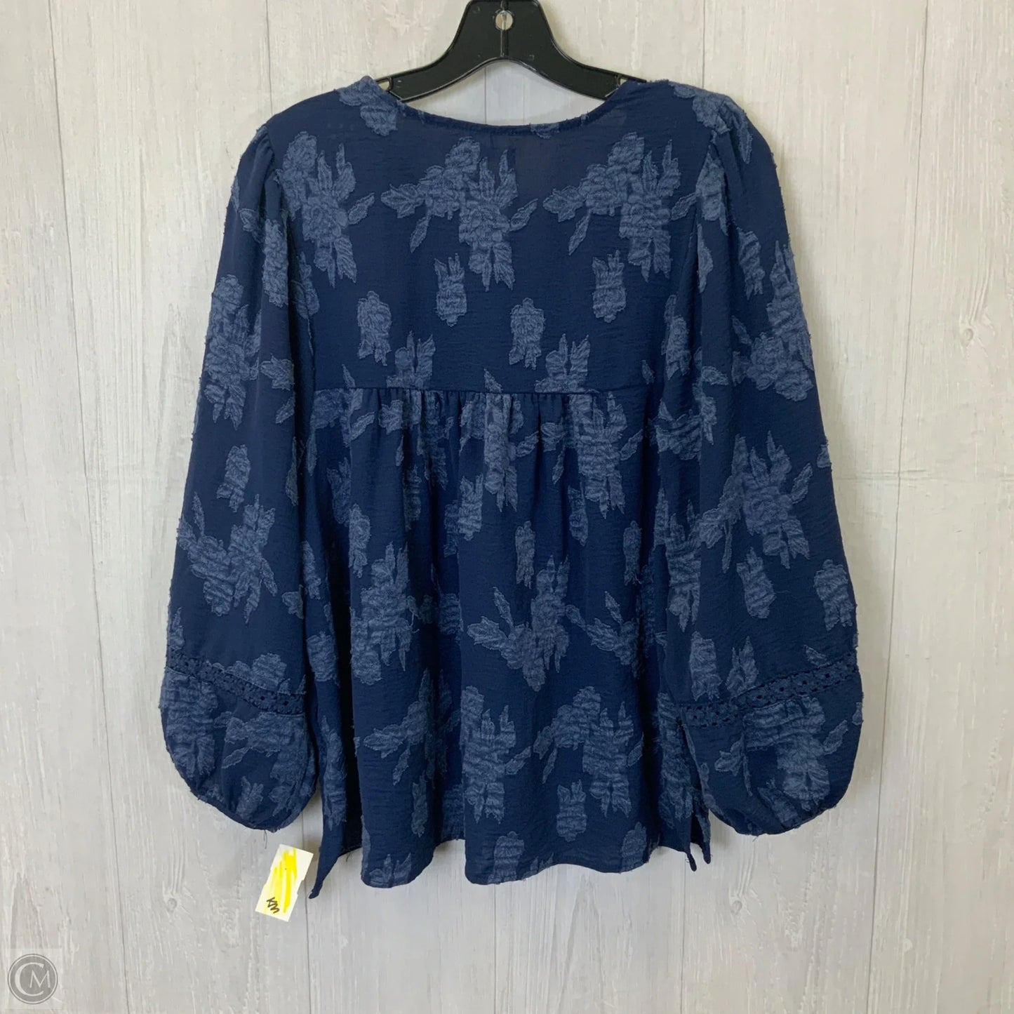 Top Long Sleeve By Maurices In Blue, Size: L