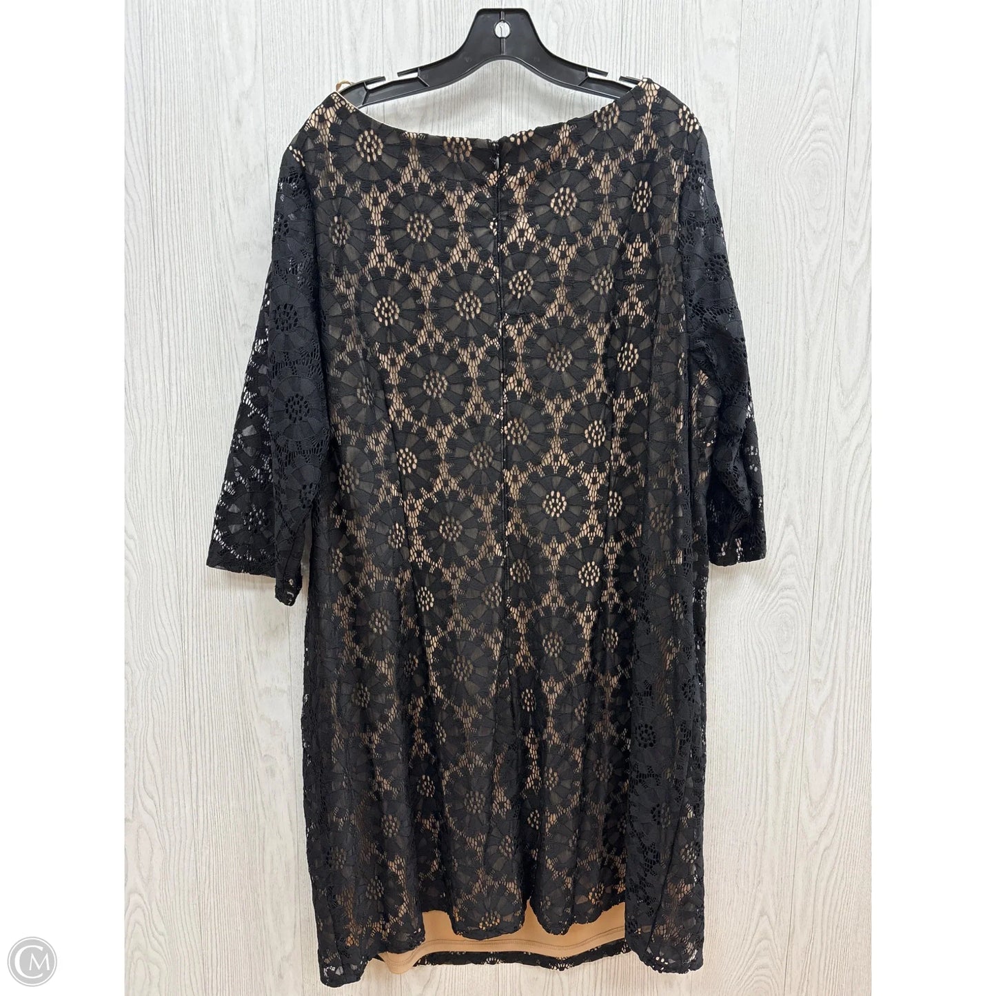 Dress Casual Short By Jessica Howard In Black, Size: 24