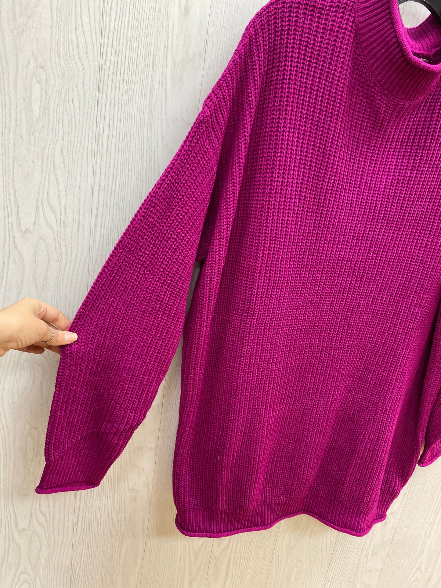 Sweater By Clothes Mentor Size: L