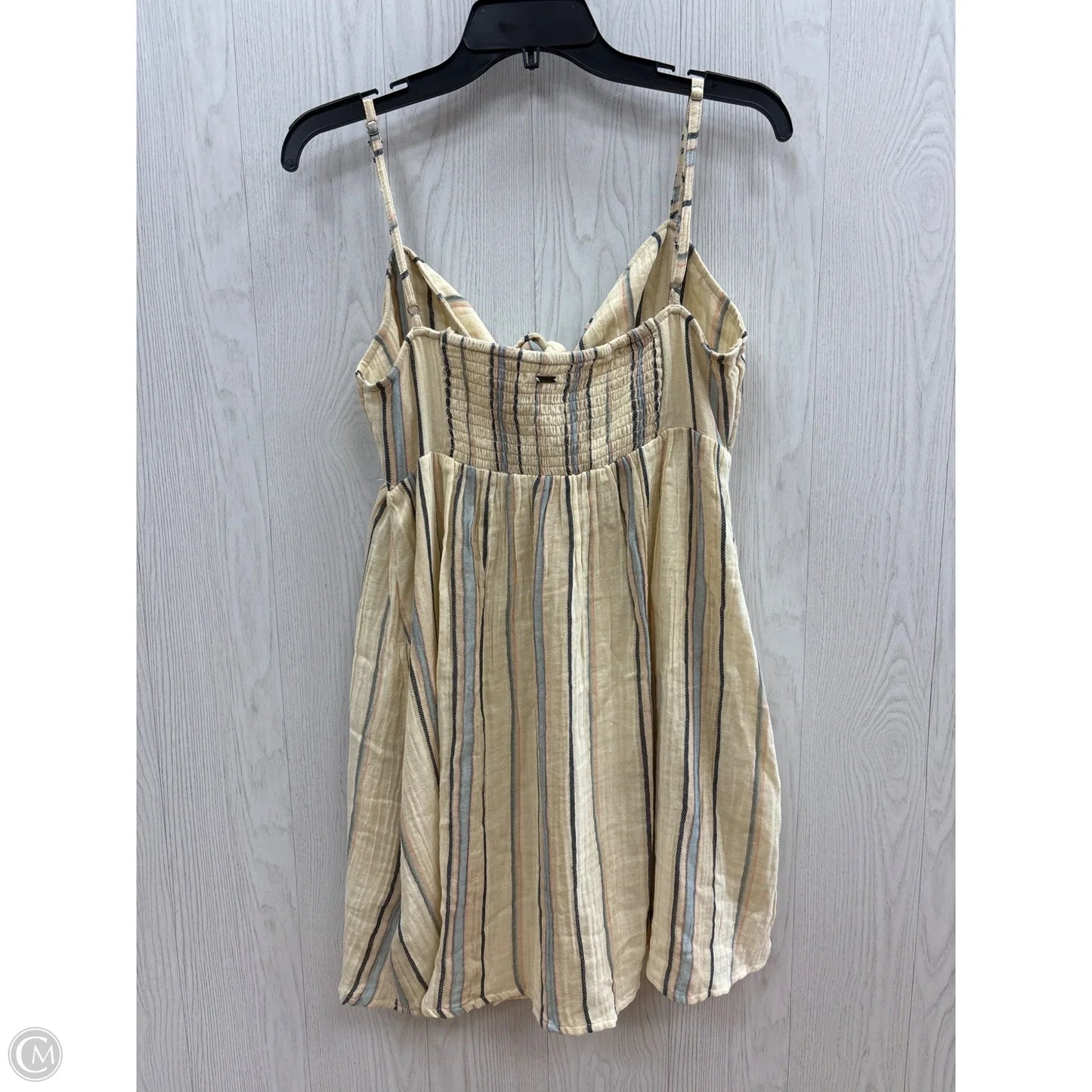 Dress Casual Short By Oneill In Tan, Size: L