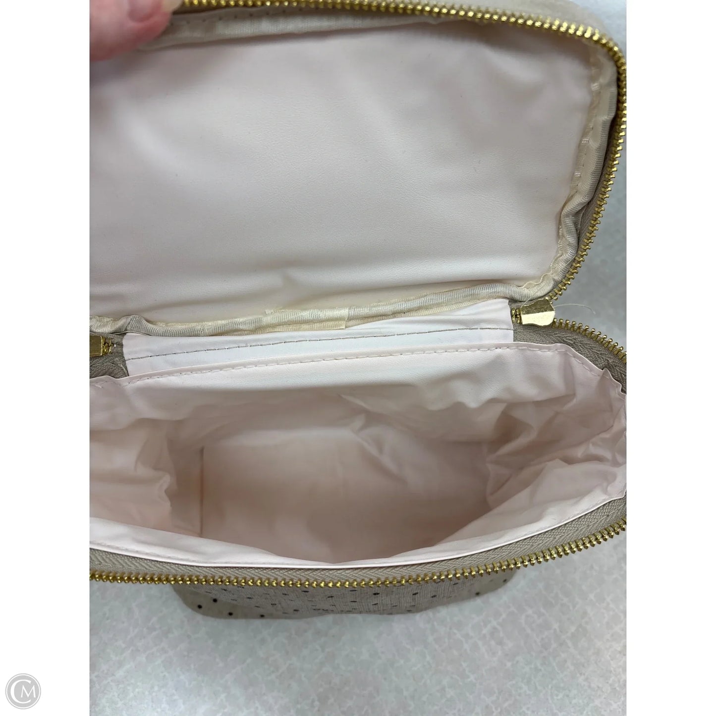 Accessory Designer Label By Kate Spade, Size: Medium