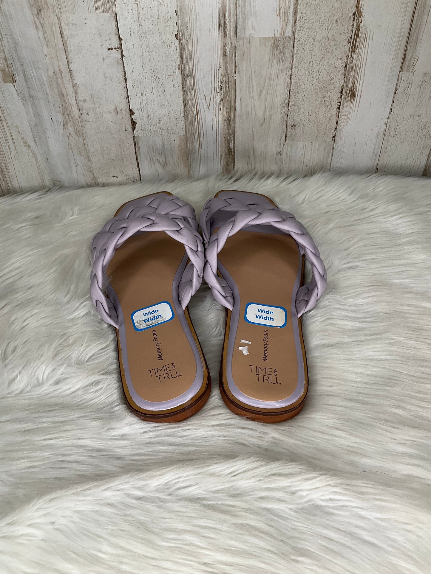 Sandals Flats By Time And Tru Size: 9