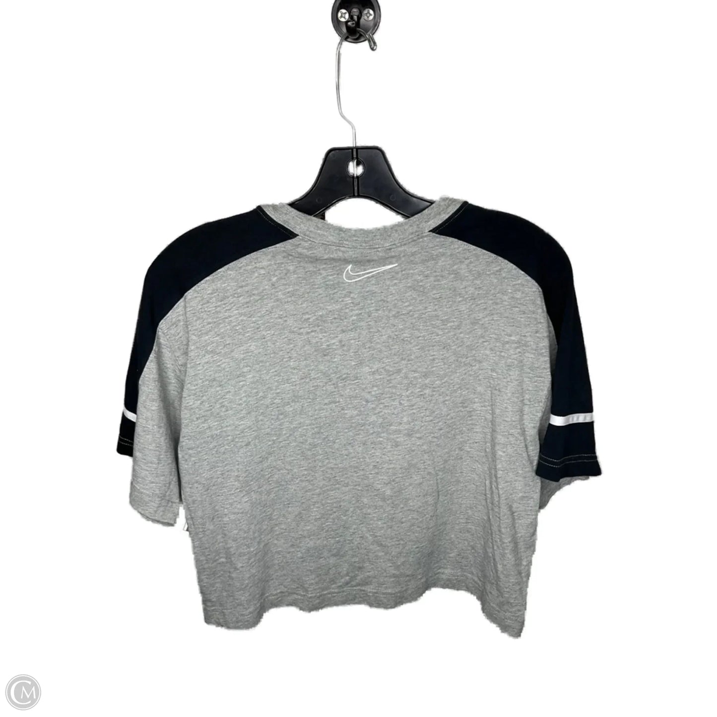 Top Short Sleeve By Nike In Grey, Size: M
