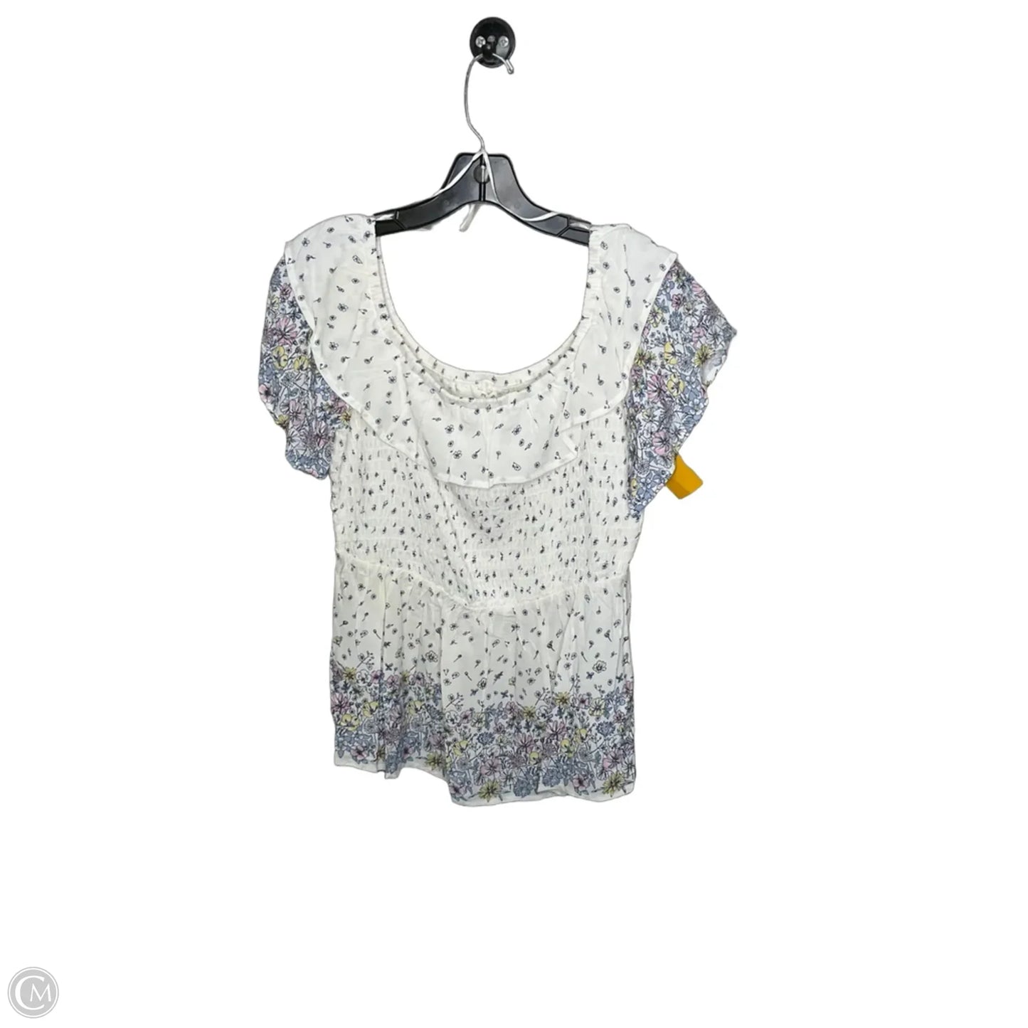 Top Short Sleeve By Maurices In Floral Print, Size: M