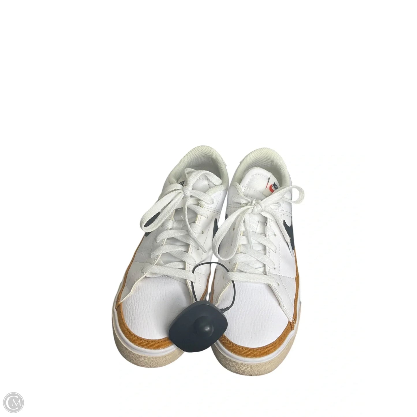 Shoes Sneakers By Nike In White, Size: 6.5