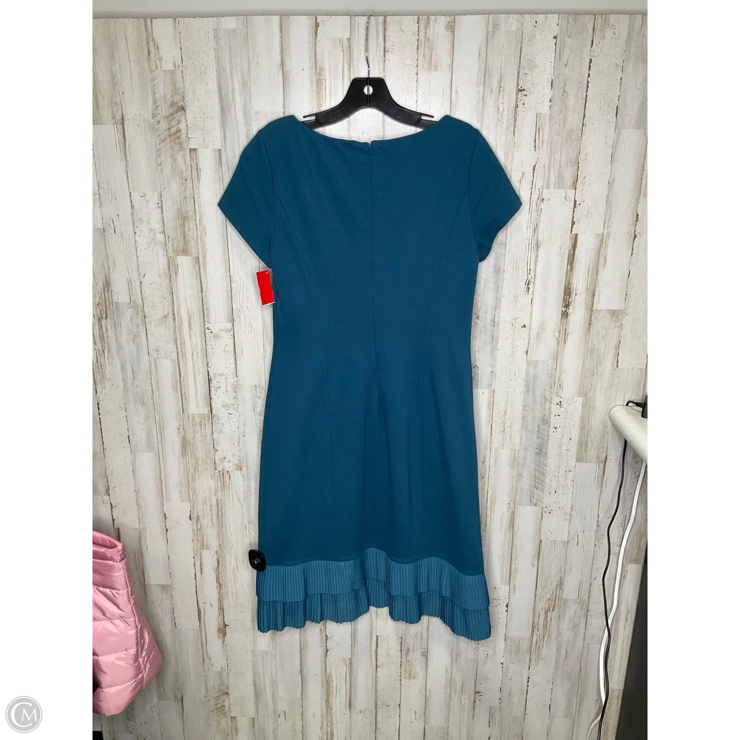 Dress Casual Short By Talbots In Teal, Size: 4