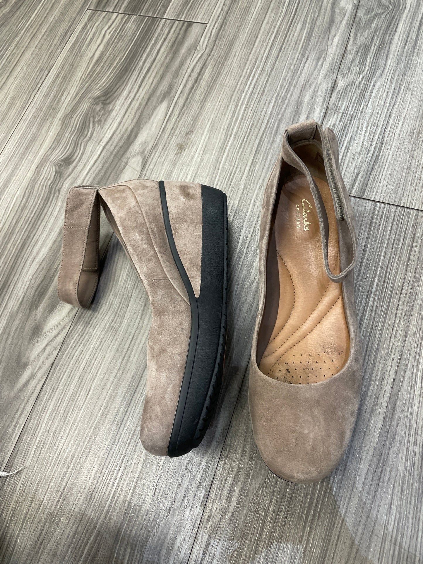 Shoes Heels Wedge By Clarks Size: 7.5