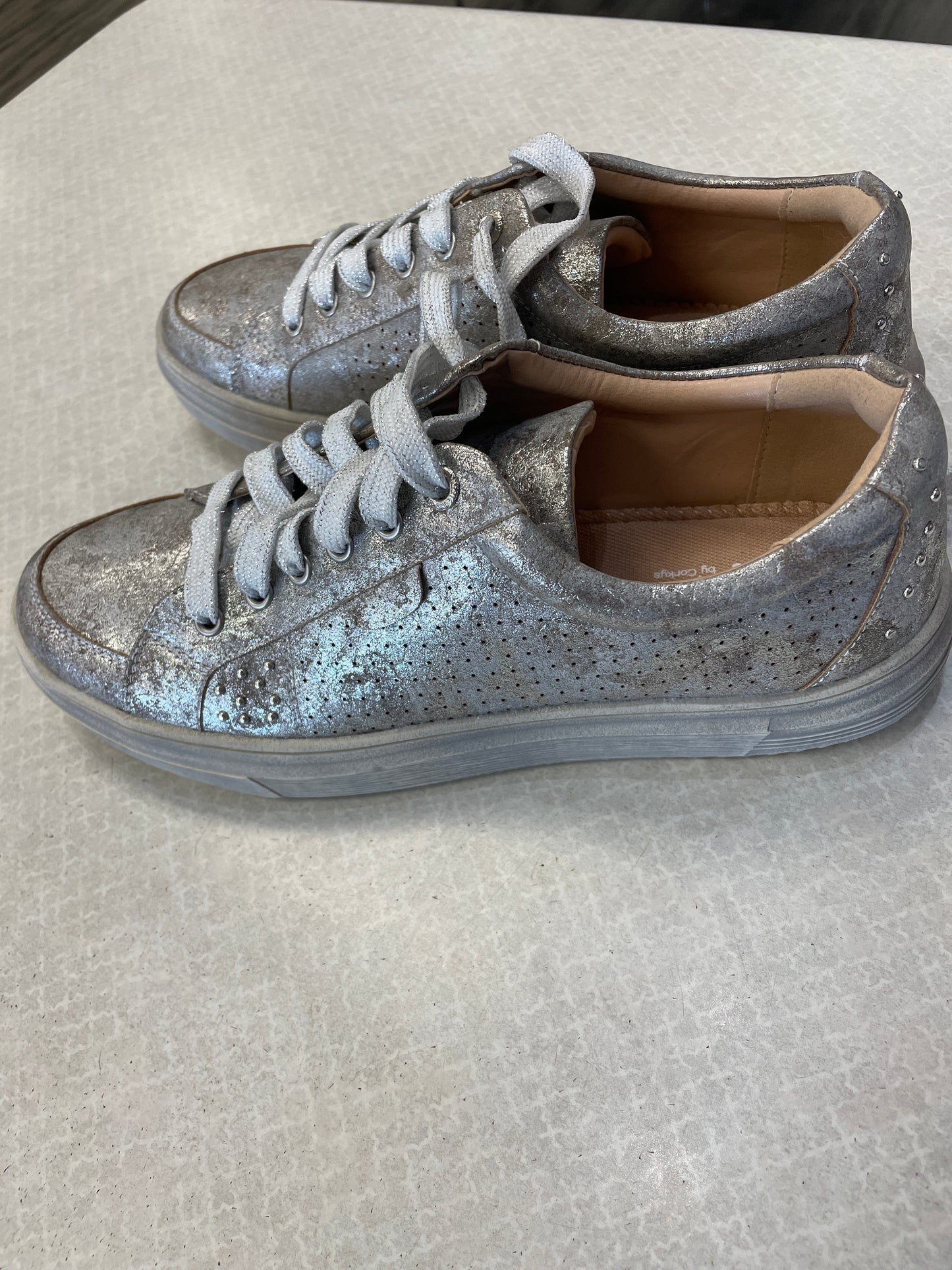 Shoes Athletic By Corkys Size: 10