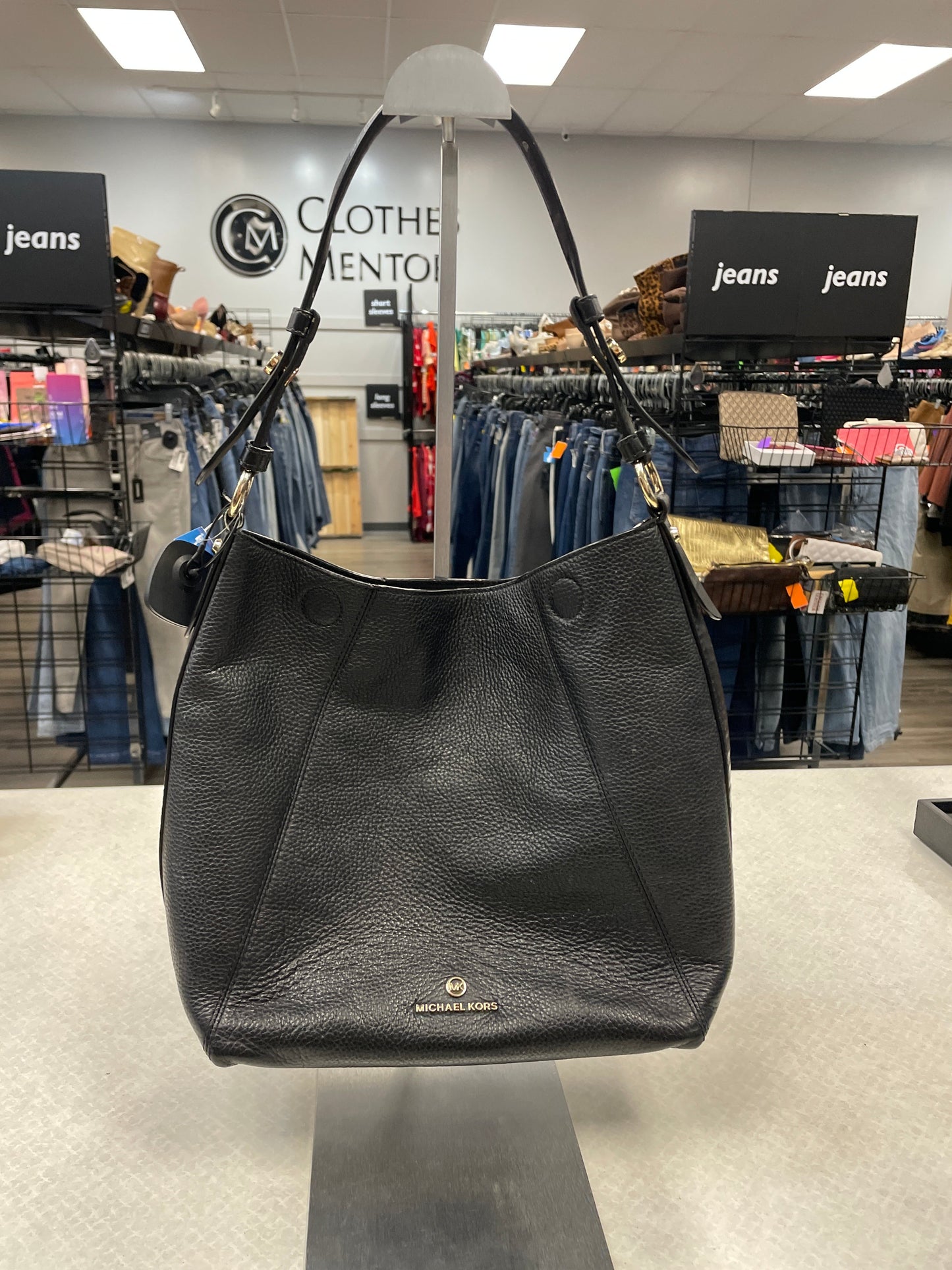 Handbag Designer By Michael Kors Size: Medium