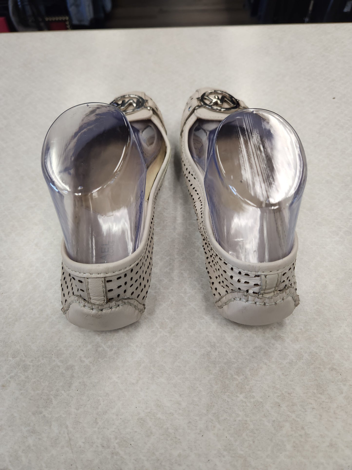 Shoes Flats By Michael Kors Size: 6.5