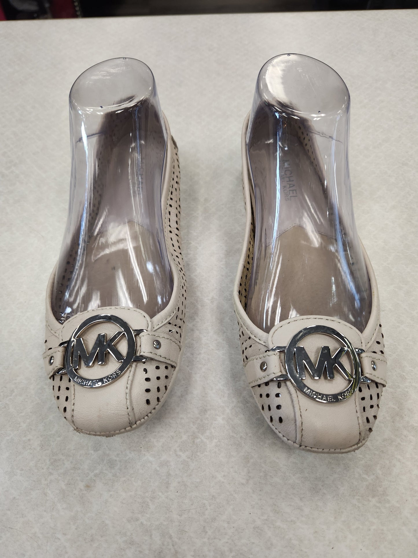 Shoes Flats By Michael Kors Size: 6.5