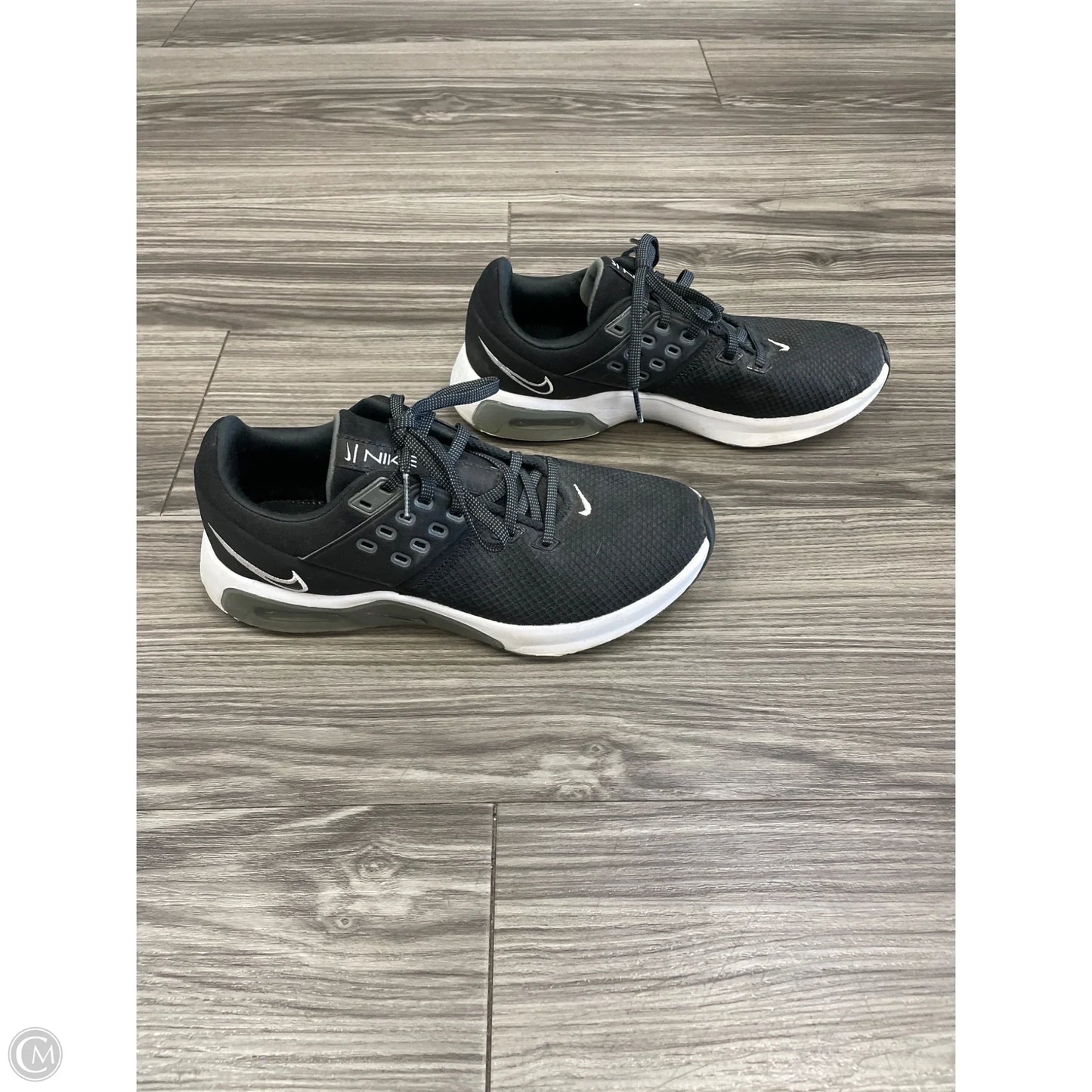 Shoes Athletic By Nike In Black & White, Size: 8.5