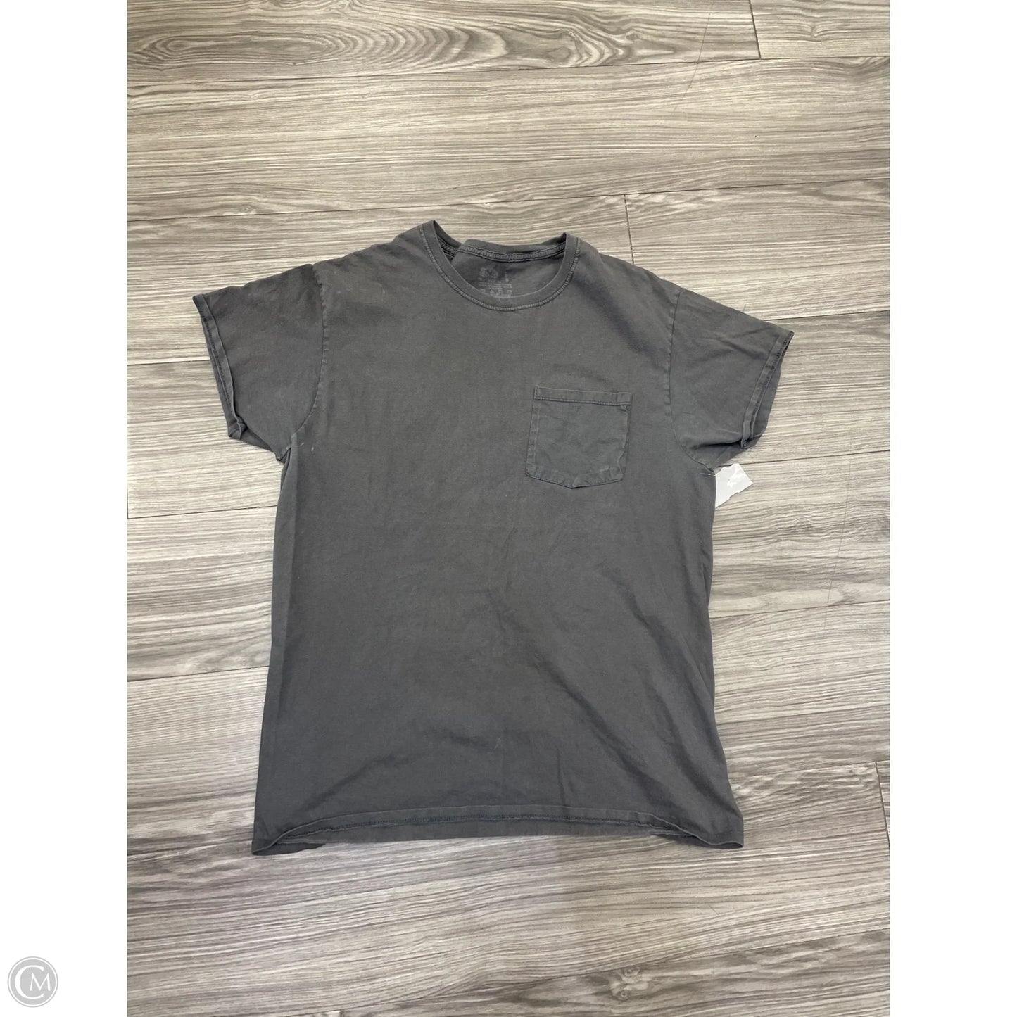 Top Short Sleeve By Fruit Of The Loom In Grey, Size: L