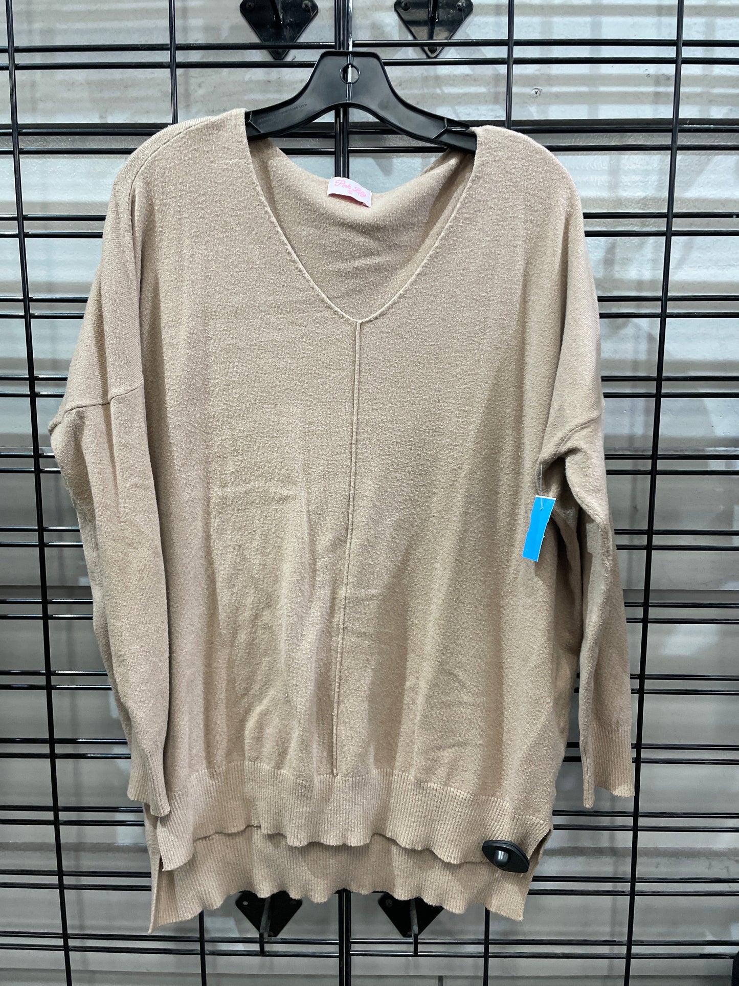 Sweater By Pink Lily Size: M