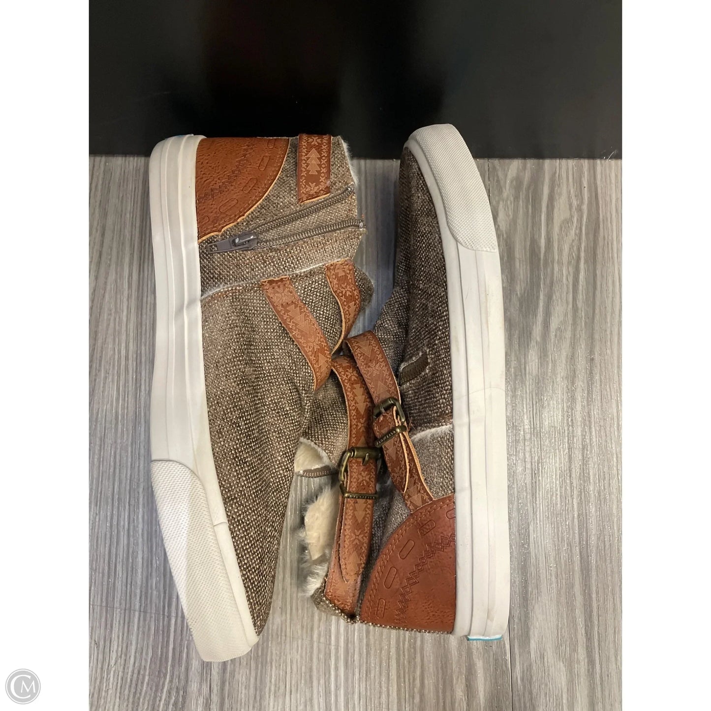 Shoes Sneakers By Blowfish In Brown, Size: 10