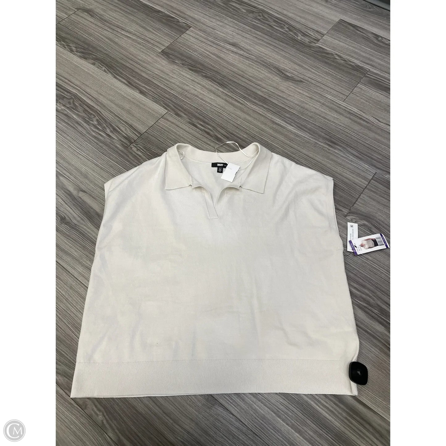 Top Short Sleeve By Dkny In White, Size: Xxl