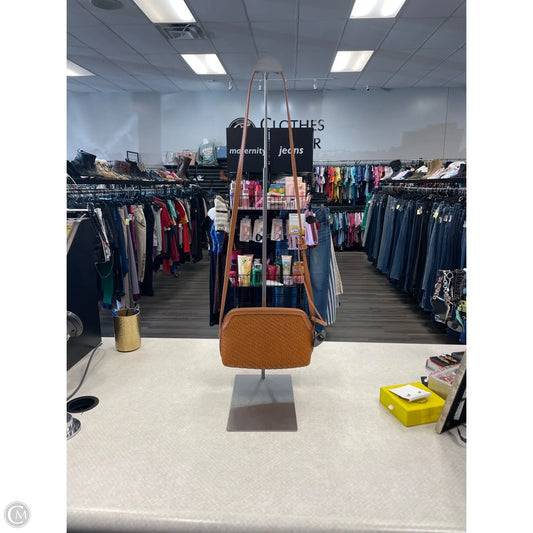 Handbag By Universal Thread, Size: Medium