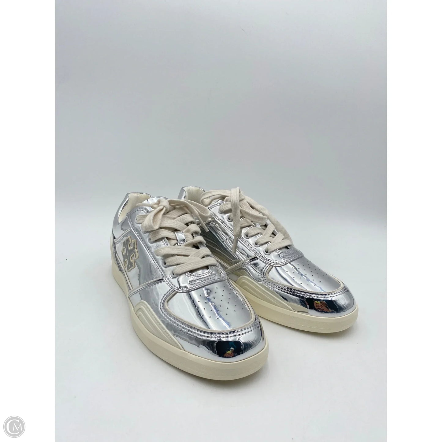Shoes Designer By Tory Burch In Silver & White, Size: 9.5