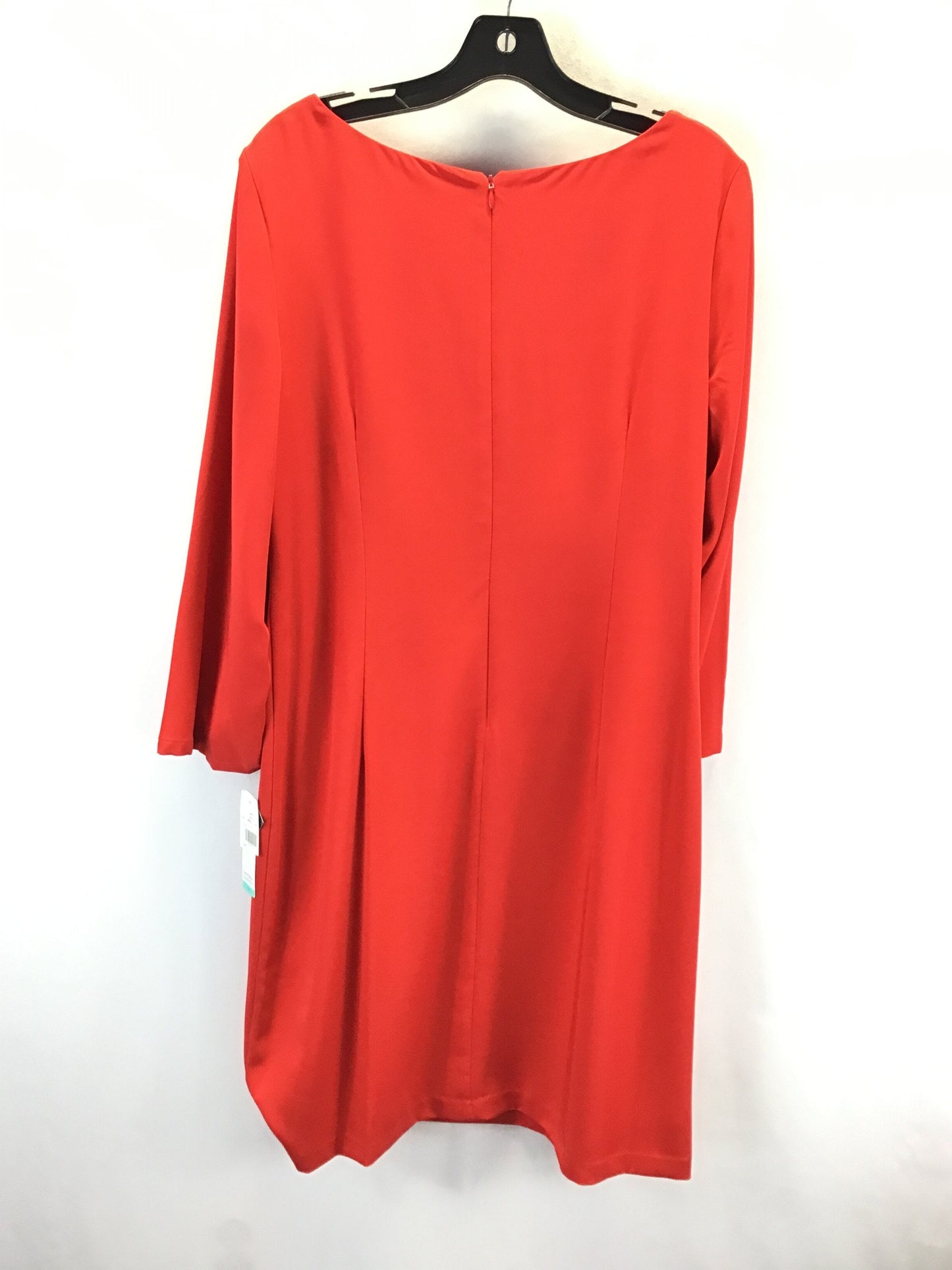 Dress Casual Midi By Sandra Darren Size: 18