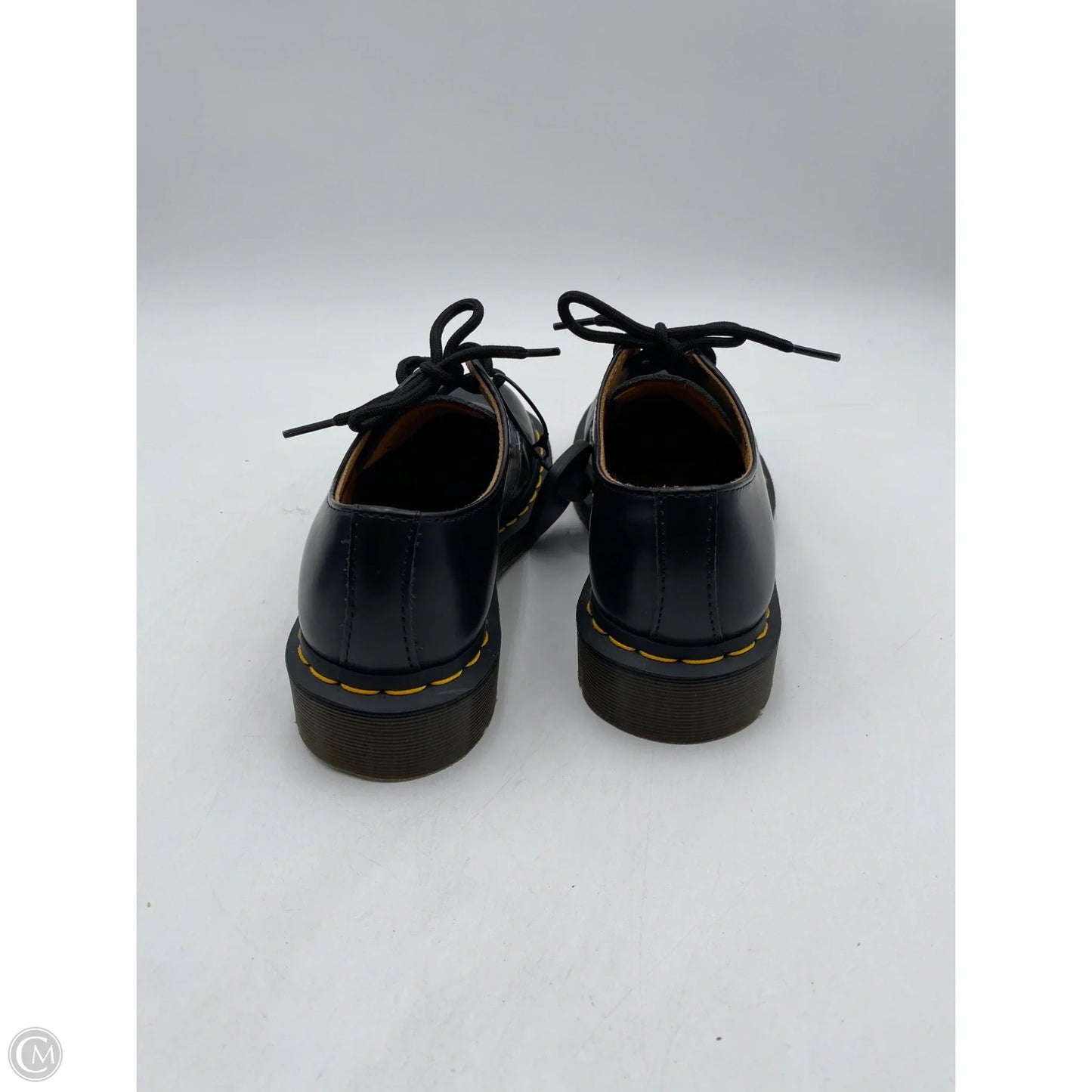 Shoes Flats By Dr Martens In Black, Size: 6