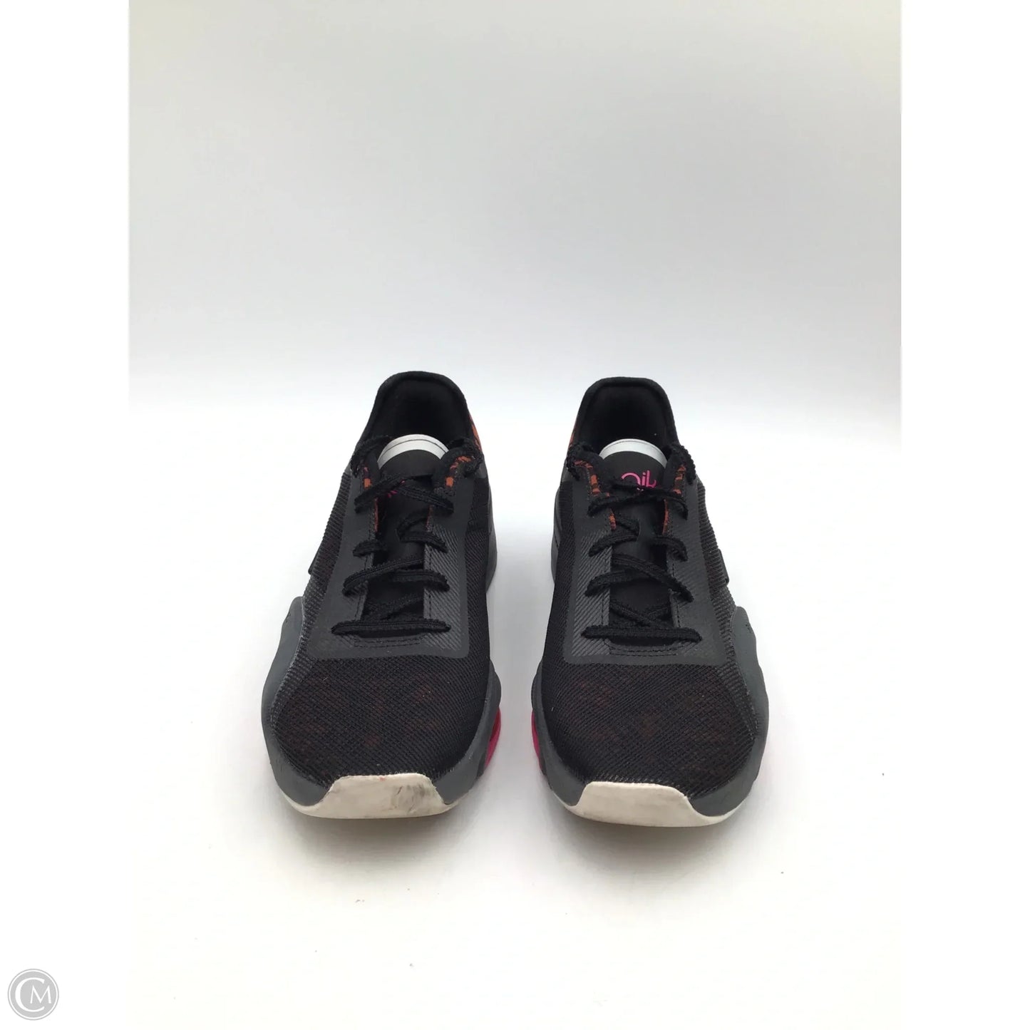 Shoes Athletic By Nike In Black, Size: 7