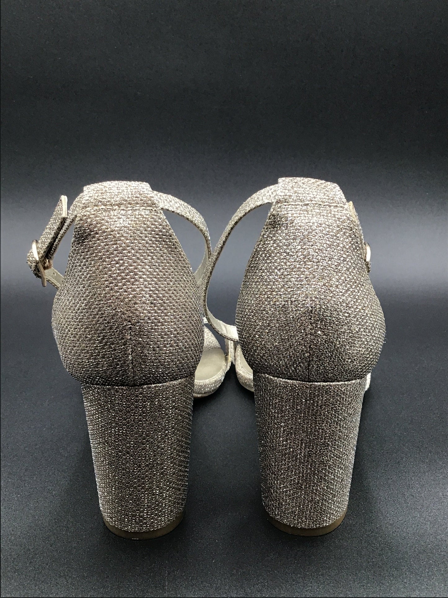 Gold Sandals Heels Block Bandolino, Size 11