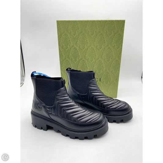 Boots Luxury Designer By Gucci In Black, Size: 8