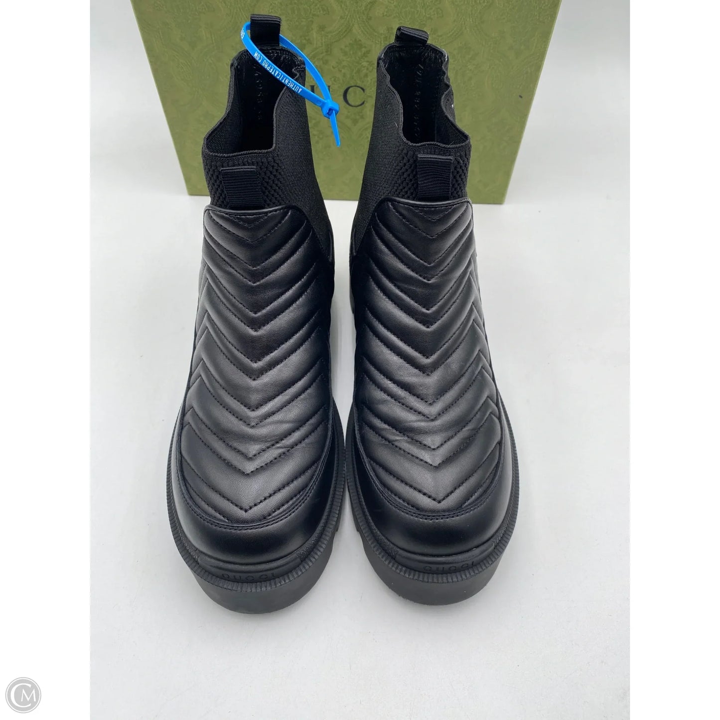 Boots Luxury Designer By Gucci In Black, Size: 8