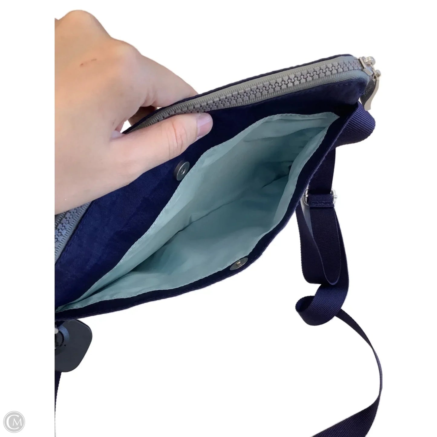 Crossbody By Baggallini, Size: Medium