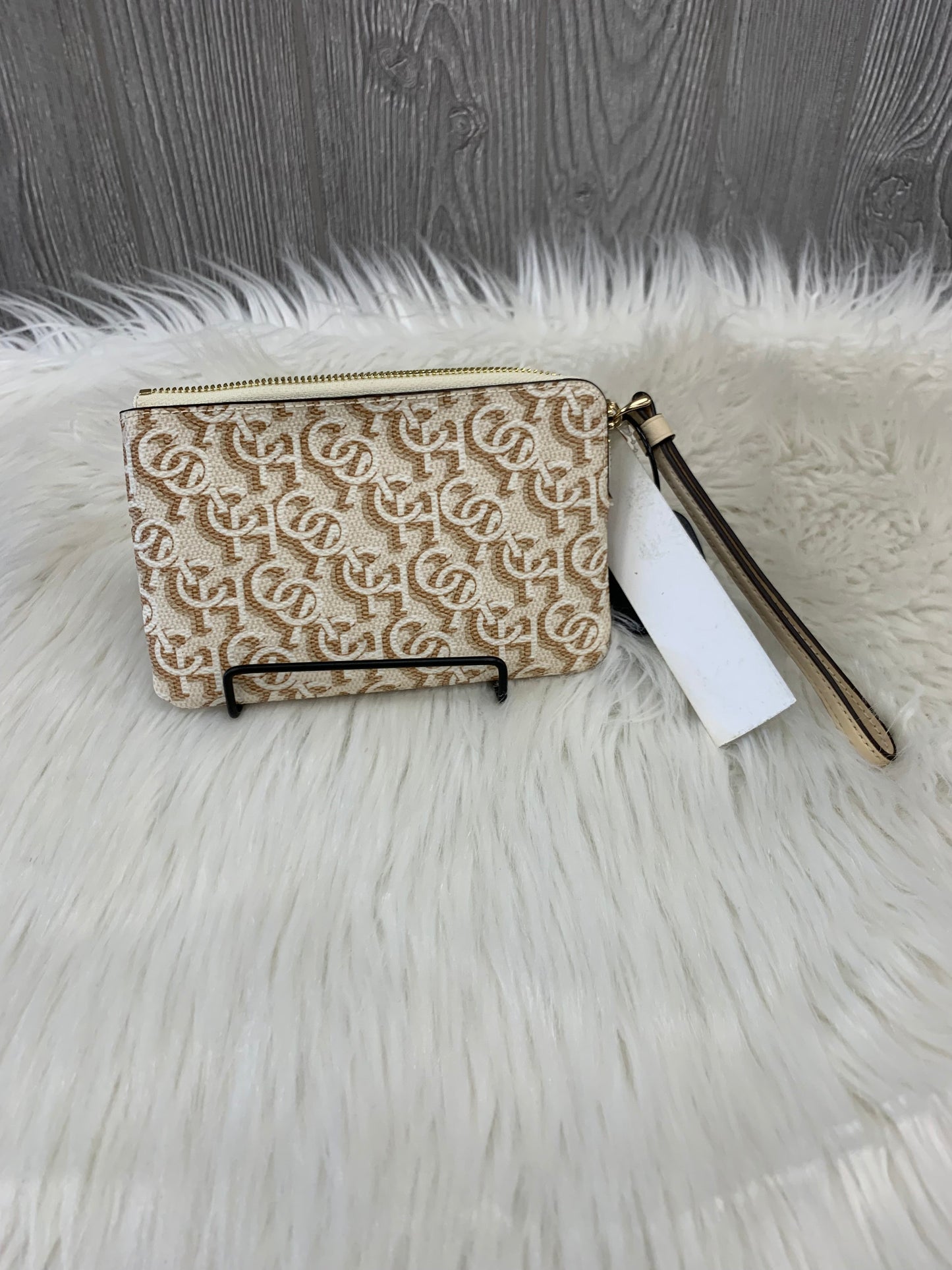 Wristlet Designer By Coach Size: Medium