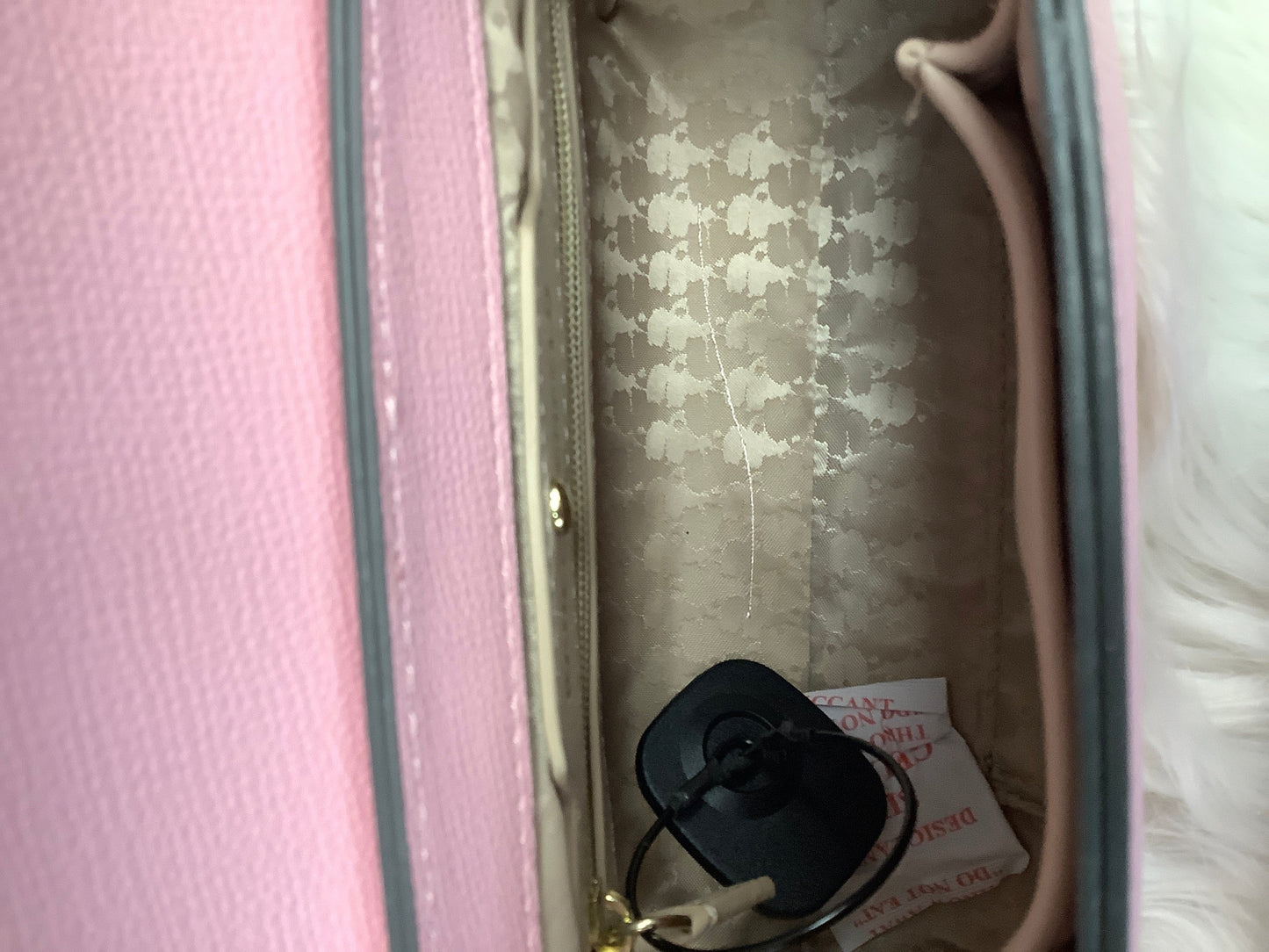 Crossbody By Karl Lagerfeld Size: Small