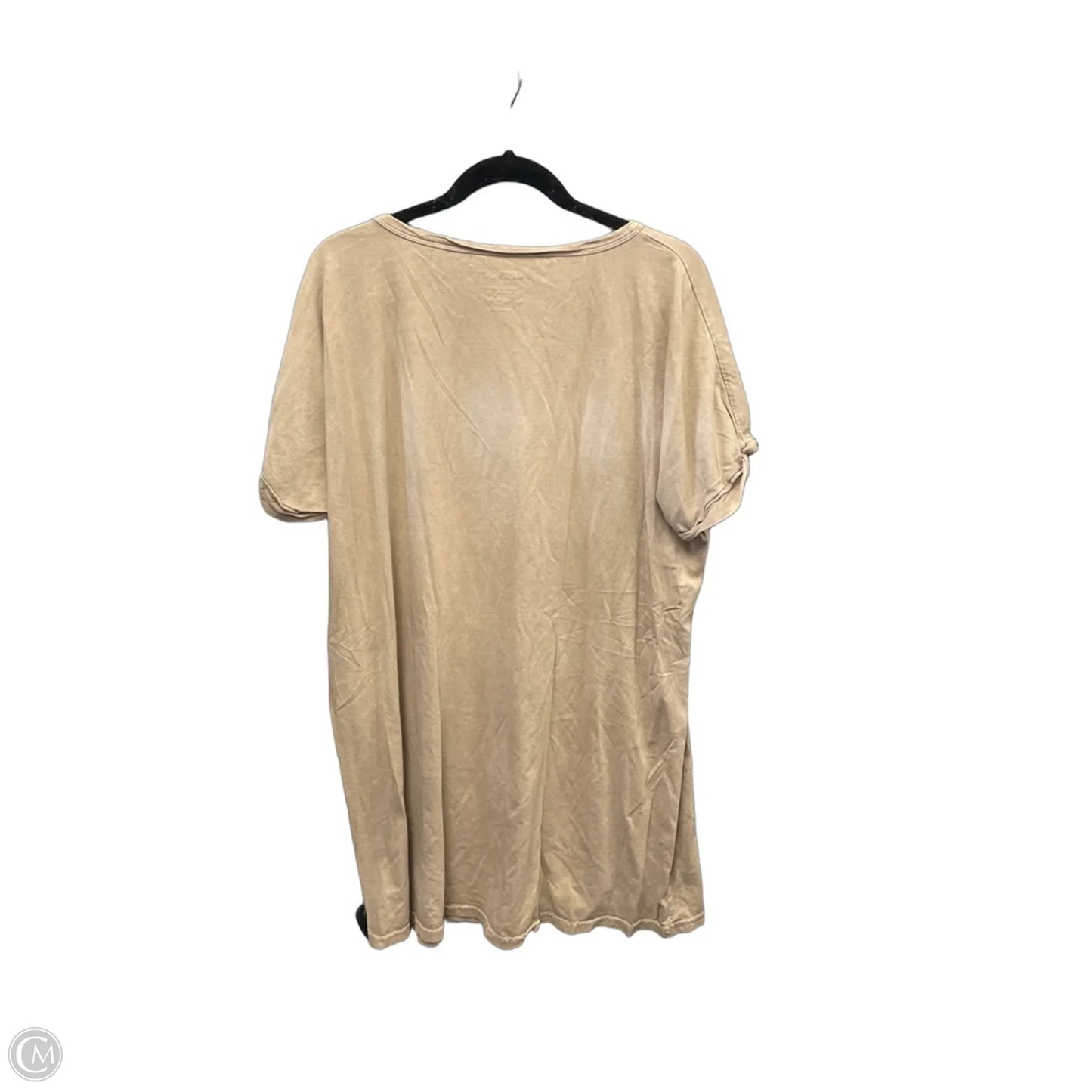 Top Short Sleeve By Clothes Mentor In Beige, Size: L